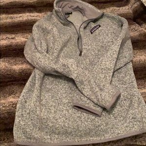 Patagonia size Xs 3/4 zip